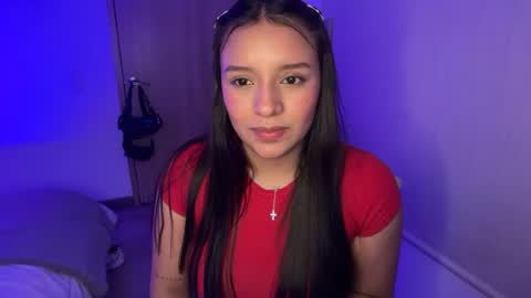 kimmi online show from August 12, 12:57 am