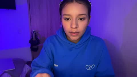 kimmi online show from August 14, 1:31 am