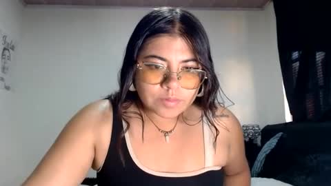 Kimmy Mariana online show from August 10, 10:33 pm