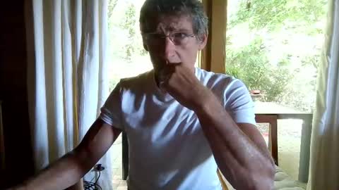 kimonoblues online show from August 14, 1:59 pm