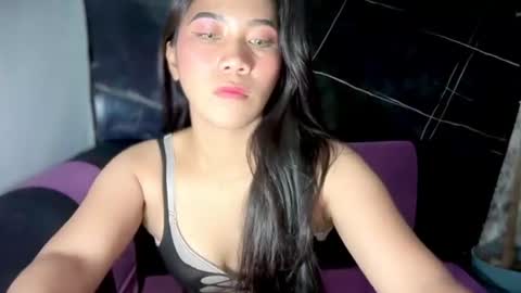 Kimxxxx  online show from August 12, 2:14 am