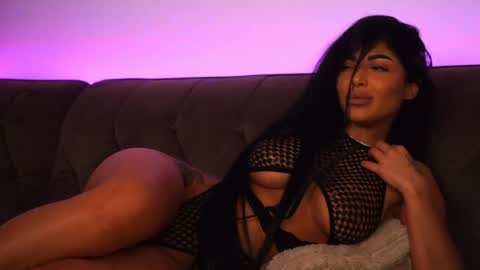 Andreea online show from April 23, 11:41 pm