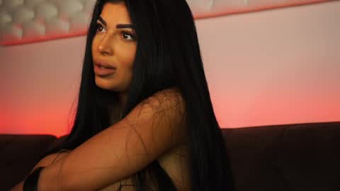 Andreea online show from May 28, 6:00 pm