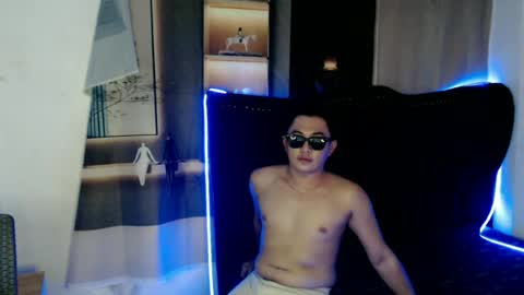 kim fucker69 online show from July 5, 5:32 am