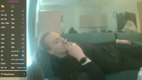 Aidan online show from April 27, 4:56 pm