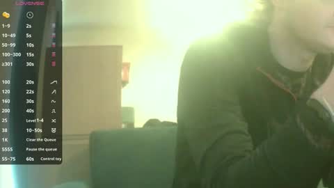 Aidan online show from May 7, 6:53 pm