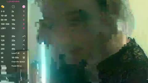Aidan online show from May 28, 6:33 pm