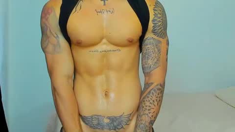 king_of_kings__ online show from April 26, 7:10 pm