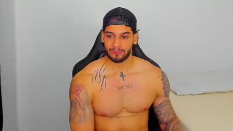 king_of_kings__ online show from July 30, 1:02 am