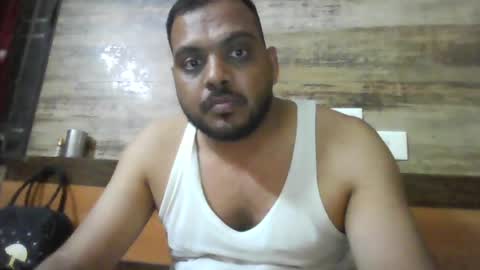 kingalpines1 online show from April 28, 4:54 pm