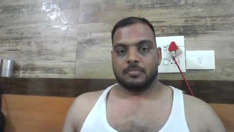kingalpines1 online show from April 28, 5:36 pm