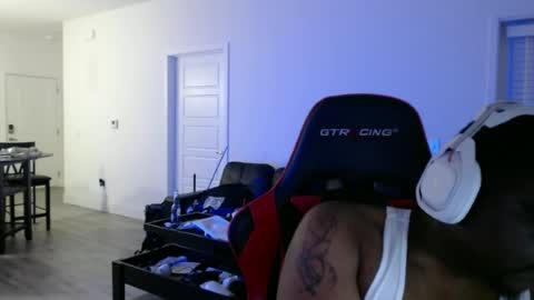 kingbell3489 online show from June 14, 3:14 am