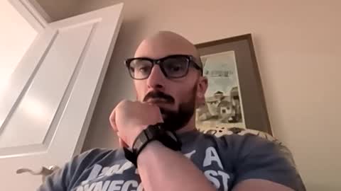 kingdaddysayless online show from June 3, 6:11 pm