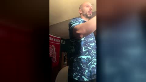kingdaddysayless online show from July 2, 3:40 am