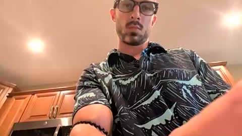 kingdaddysayless online show from July 6, 5:05 pm