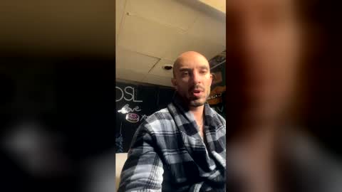 kingdaddysayless online show from July 7, 11:30 pm