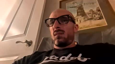 kingdaddysayless online show from August 4, 6:16 pm