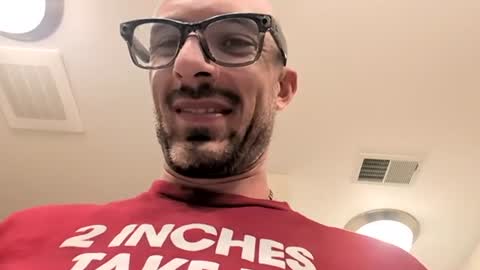 kingdaddysayless online show from August 11, 5:15 pm
