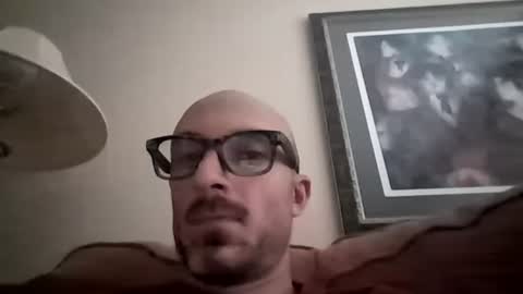 kingdaddysayless online show from August 11, 6:21 pm