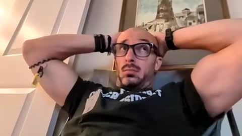 kingdaddysayless online show from August 12, 6:43 pm
