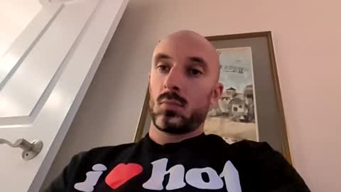 kingdaddysayless online show from August 17, 5:40 pm