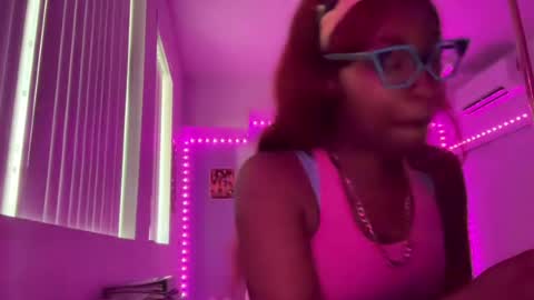 King Parris Jae online show from August 12, 12:02 am