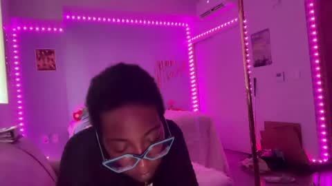 King Parris Jae online show from August 12, 9:39 pm