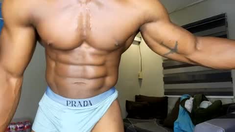 kingroy9 online show from July 25, 7:29 pm