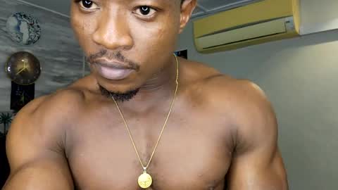 kingroy9 online show from August 4, 10:07 pm