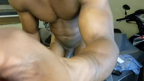 kingroy9 online show from August 10, 6:04 am