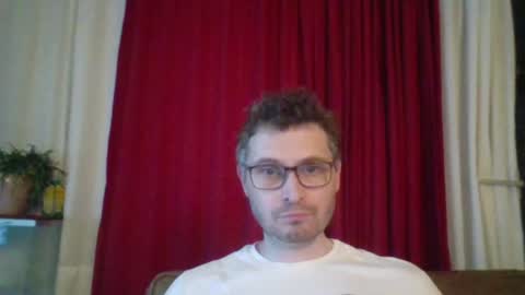 kinksubbydubby online show from August 4, 8:50 pm