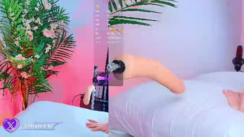    online show from July 28, 9:26 am