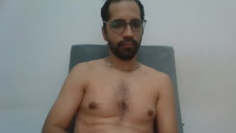 kinky_one1 online show from July 17, 10:21 pm