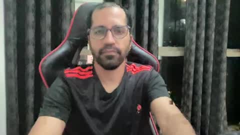 kinky_one1 online show from July 19, 5:37 pm