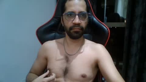 kinky_one1 online show from July 20, 4:43 pm