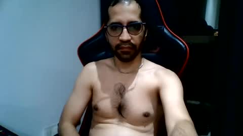 kinky_one1 online show from August 2, 11:44 pm