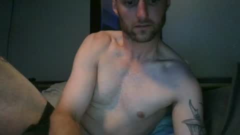 kinkyboyz69 online show from August 18, 5:24 am