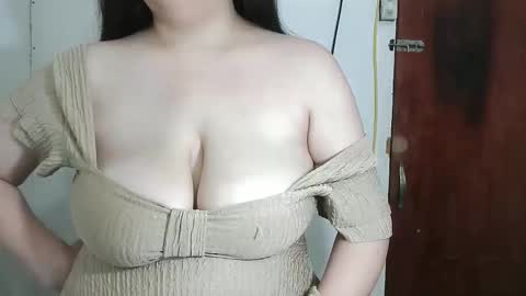 KAREN online show from March 16, 8:24 pm