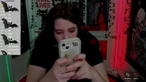 meow online show from August 6, 1:32 pm