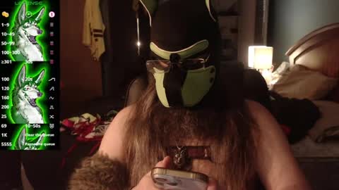 kinkywolf87 online show from August 12, 3:31 am