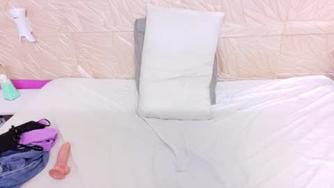 kinkyy_redhead online show from August 5, 5:55 pm