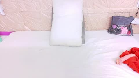 kinkyy_redhead online show from August 14, 12:20 pm