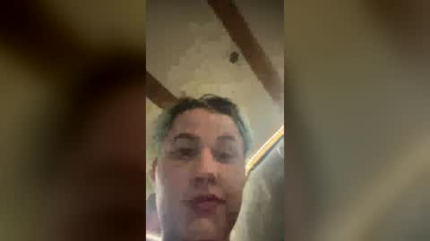 kinlee7676482 online show from August 9, 8:59 am