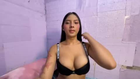 kinnalicous online show from September 8, 10:22 am