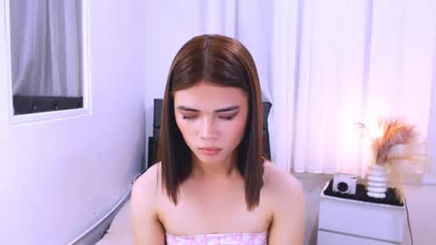 kiora_greyson online show from August 7, 10:21 pm