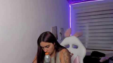 kir_ely online show from August 7, 9:26 pm