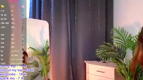 Kira online show from August 2, 1:29 pm