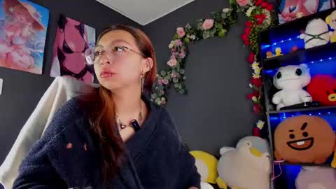 Kira   online show from August 10, 11:00 am