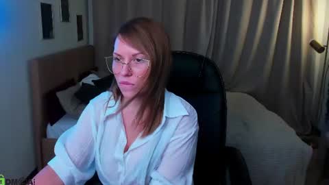 Kira online show from August 11, 2:46 am