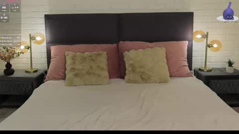 Kira Moonnn online show from August 5, 3:54 pm